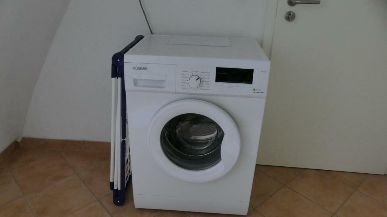 Ferienwohnung Maeder Schaafheim Ngoại thất bức ảnh